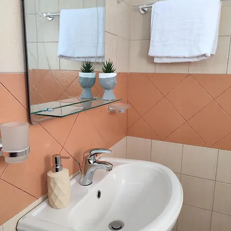 Apartment Lb *